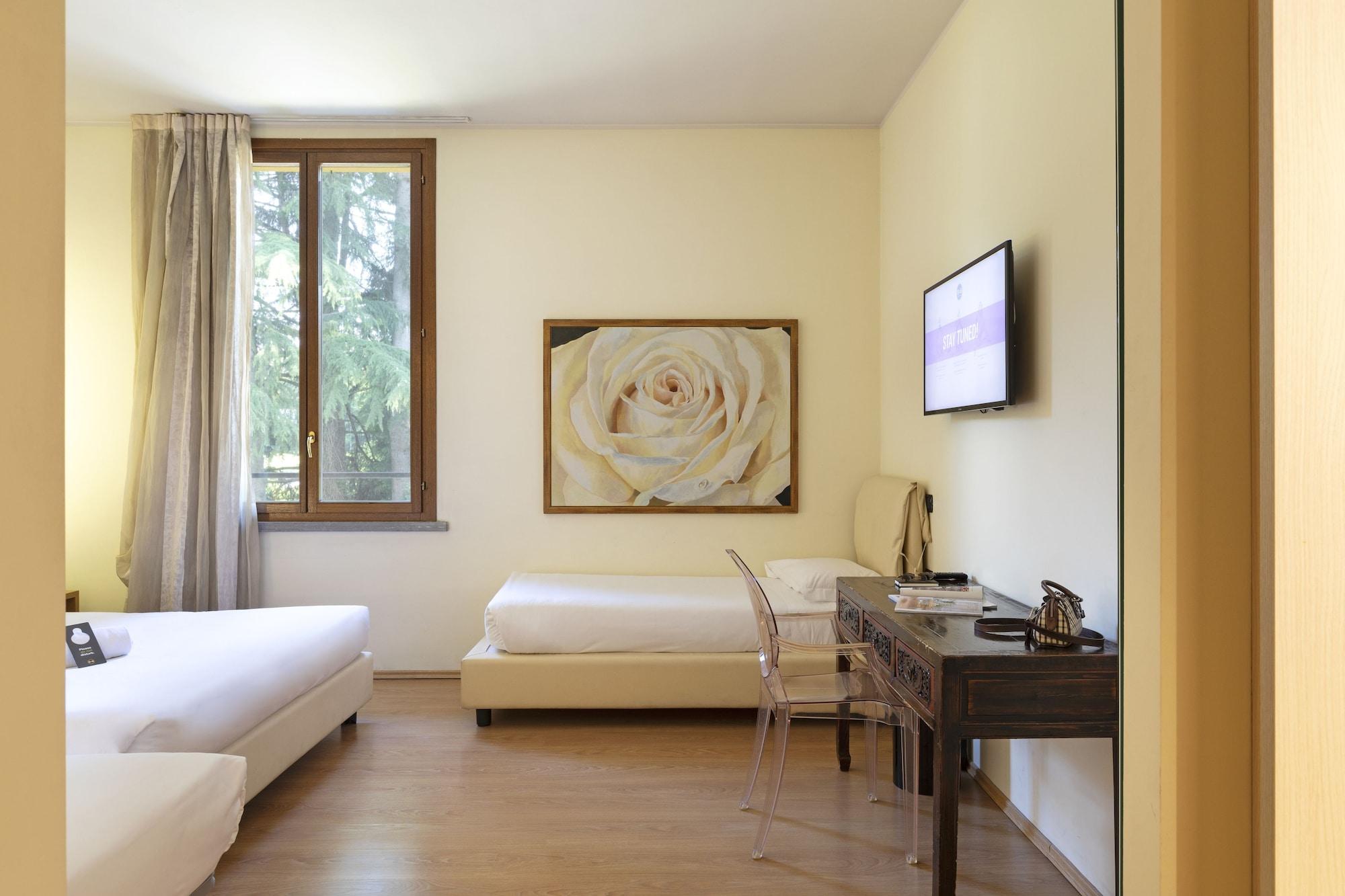 B&B Hotel Malpensa Lago Maggiore Vergiate Esterno foto