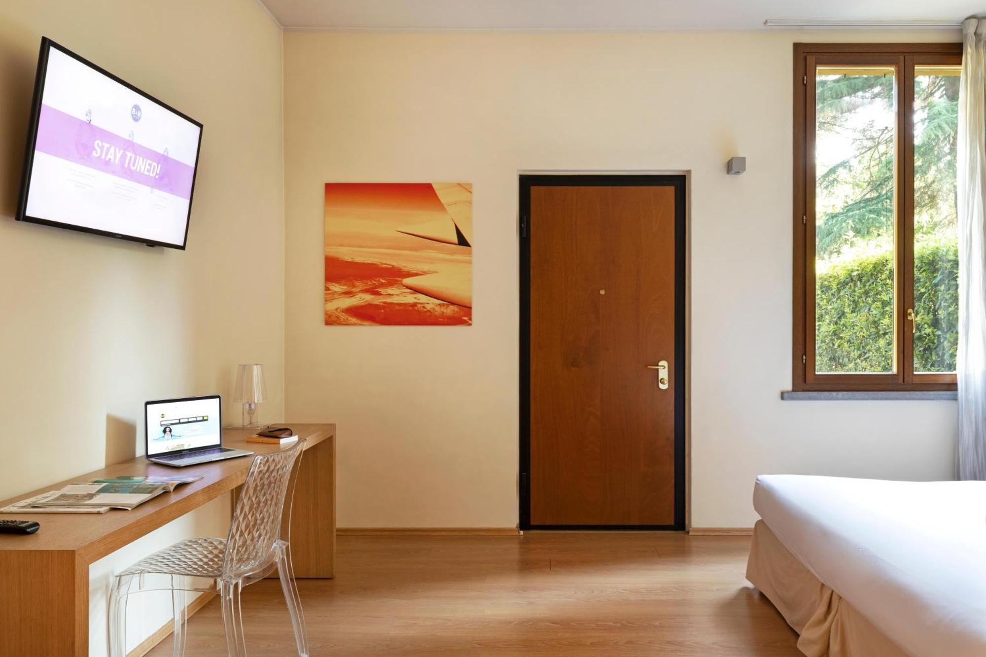 B&B Hotel Malpensa Lago Maggiore Vergiate Esterno foto