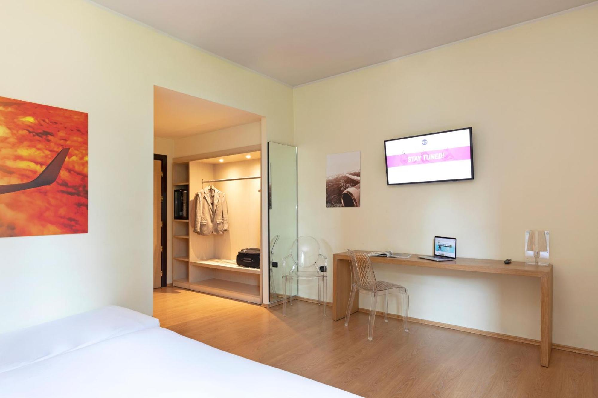 B&B Hotel Malpensa Lago Maggiore Vergiate Esterno foto