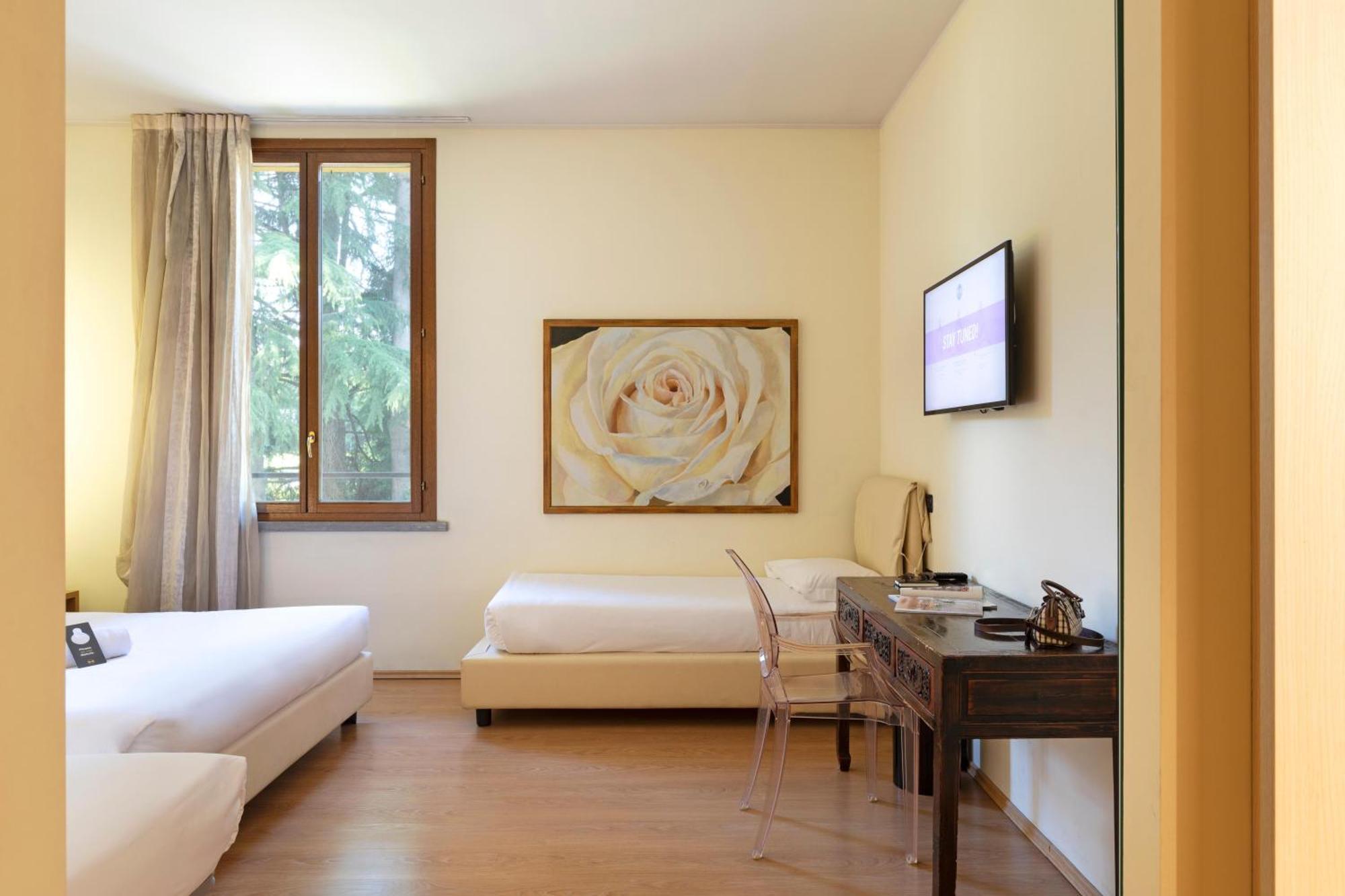 B&B Hotel Malpensa Lago Maggiore Vergiate Esterno foto